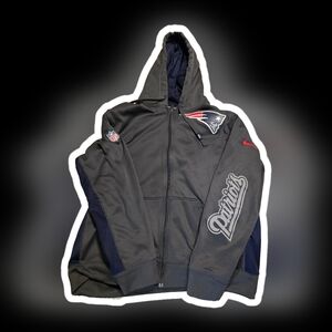 New England Patriots NFL on field apparel Nike therma-fit Large